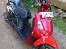 Hero Pleasure 2011 Motorbike