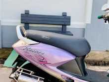 https://riyasewana.com/uploads/hero-honda-pleasure-228363413034.jpg