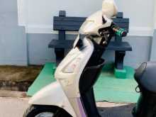 https://riyasewana.com/uploads/hero-honda-pleasure-228363413983.jpg