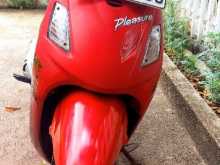 Hero Pleasure 2011 Motorbike