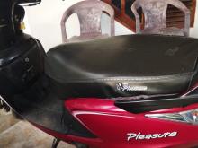 https://riyasewana.com/uploads/hero-honda-pleasure-2310593419425.jpg