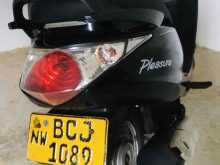 https://riyasewana.com/uploads/hero-honda-pleasure-239463722583.jpg
