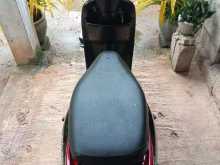 https://riyasewana.com/uploads/hero-honda-pleasure-23948214862.jpg