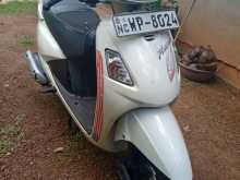 Hero Pleasure 2011 Motorbike