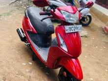 Hero Pleasure 2015 Motorbike