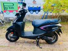 Hero-Honda Pleasure 2016 Motorbike