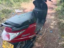 https://riyasewana.com/uploads/hero-honda-pleasure-258023113013.jpg