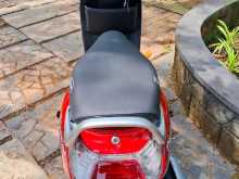 https://riyasewana.com/uploads/hero-honda-pleasure-261436234153.jpg