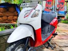 Hero Pleasure 2011 Motorbike