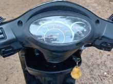 https://riyasewana.com/uploads/hero-honda-pleasure-267414513553.jpg