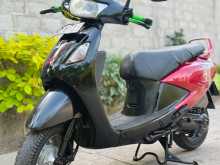 Hero Pleasure 2012 Motorbike