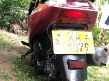 https://riyasewana.com/uploads/hero-honda-pleasure-26933371384357.jpg
