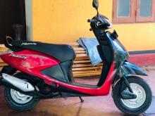 https://riyasewana.com/uploads/hero-honda-pleasure-271004316434.jpg