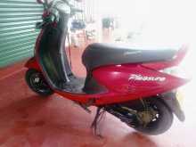 Hero Pleasure 2011 Motorbike