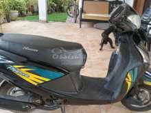 Hero Pleasure 2016 Motorbike
