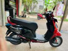 https://riyasewana.com/uploads/hero-honda-pleasure-2814432122292.jpg