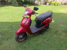 Hero Pleasure 2012 Motorbike