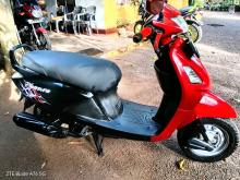 Hero Pleasure 2011 Motorbike