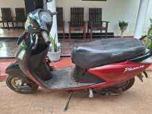 Hero Pleasure 2011 Motorbike