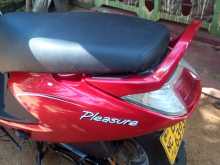 https://riyasewana.com/uploads/hero-honda-pleasure-2910355713113.jpg