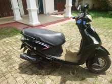 https://riyasewana.com/uploads/hero-honda-pleasure-291157124522.jpg