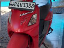 https://riyasewana.com/uploads/hero-honda-pleasure-2917044719565.jpg