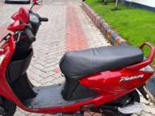 https://riyasewana.com/uploads/hero-honda-pleasure-291809304682.jpg