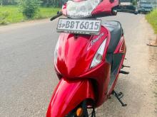 Hero Pleasure 2015 Motorbike