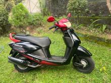 Hero Pleasure 2010 Motorbike