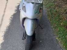 Hero Pleasure 2012 Motorbike