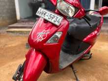Hero Pleasure 2011 Motorbike