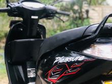 https://riyasewana.com/uploads/hero-honda-pleasure-317590719754.jpg