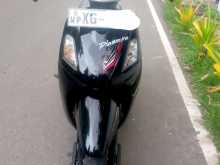 Hero-Honda Pleasure 2012 Motorbike