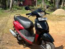 Hero-Honda Pleasure 2011 Motorbike