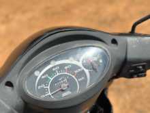 https://riyasewana.com/uploads/hero-honda-pleasure-410280213954.jpg