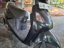Hero Pleasure 2012 Motorbike