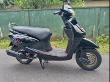 https://riyasewana.com/uploads/hero-honda-pleasure-415555819726.jpg