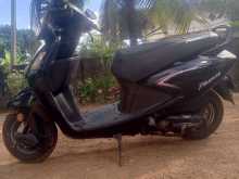 https://riyasewana.com/uploads/hero-honda-pleasure-4744054742.jpg