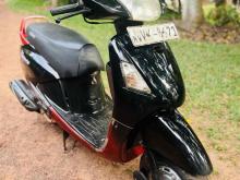 https://riyasewana.com/uploads/hero-honda-pleasure-48193724231.jpg