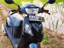 Hero-Honda Pleasure 2011 Motorbike