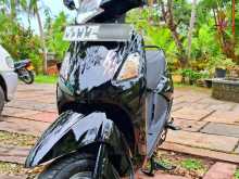 https://riyasewana.com/uploads/hero-honda-pleasure-51055054103.jpg