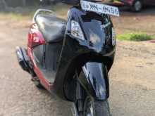 Hero Pleasure 2011 Motorbike