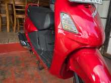 Hero Pleasure 2012 Motorbike