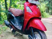 Hero Pleasure 2011 Motorbike