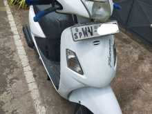 Hero-Honda Pleasure 2011 Motorbike