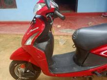 Hero Pleasure 2015 Motorbike