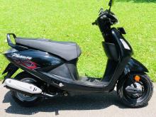 Hero Pleasure 2012 Motorbike