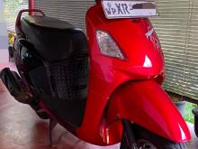 Hero Pleasure 2012 Motorbike