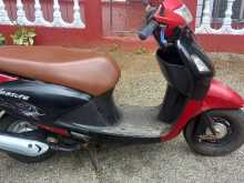 Hero Pleasure 2012 Motorbike