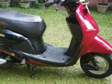 https://riyasewana.com/uploads/hero-honda-pleasure-6941564373.jpg